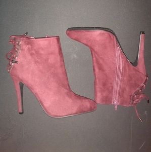 Heel booties